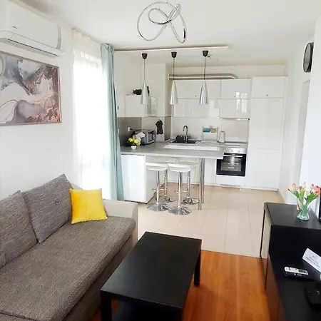Belvedere Club K308 Apartman Banszko